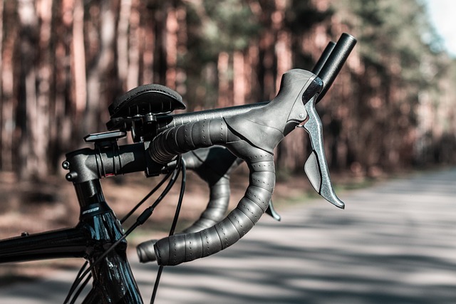 Jakie manetki do roweru elektrycznego? Jakie manetki do roweru elektrycznego?